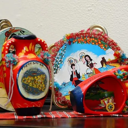 La Collegiata Bed & Breakfast 3*