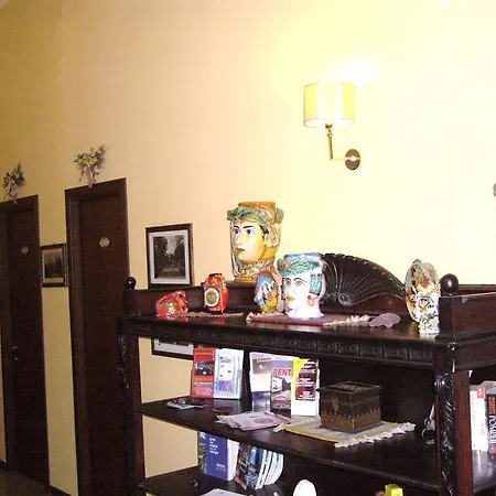Bed & Breakfast La Collegiata CTA