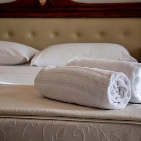 Bed & Breakfast La Collegiata CTA